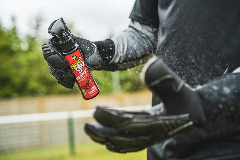 Gloveglu Megagrip Goalkeeper Glove Grip Spray (120Ml (4Fl Oz)) - Image 4