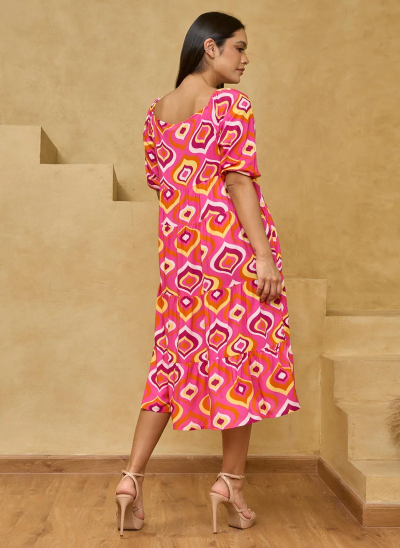 كوتور لابس Pink Geometrical Printed Midi Dress