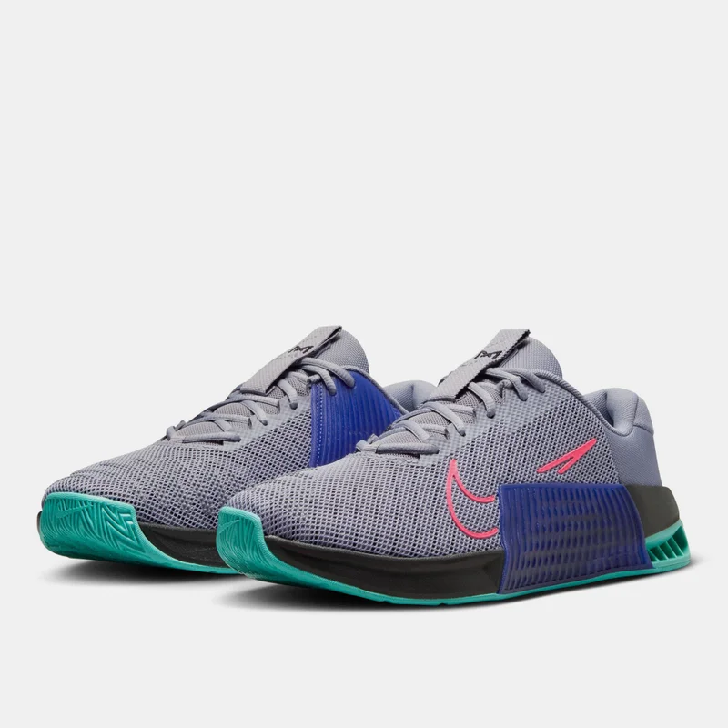 نايكي حذاء التمرين ميتكون 9 للرجال