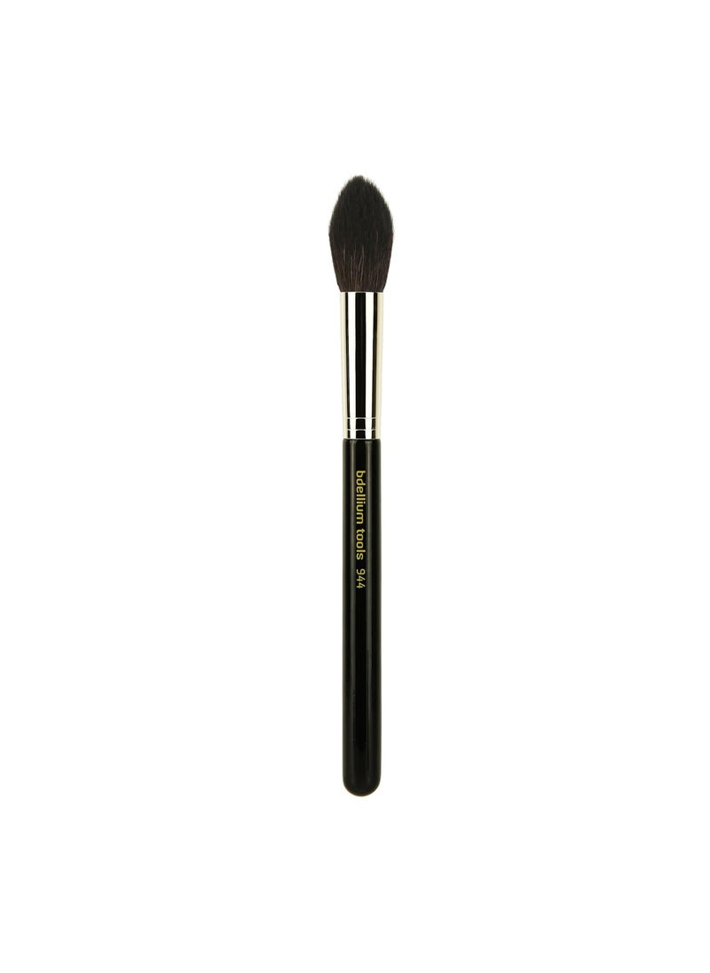 Bdellium Tools Bdellium Tools Professional Makeup Brush - Maestro Series 944 Tapered Contour - With Mix of Soft Synthetic & Natural Fibers, For Adding Dimension (Black, 1pc) 