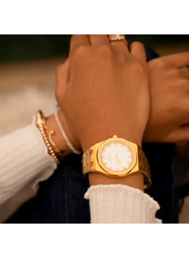 LIGANT Luxury Women's Stainless Steel Watch in Gold - Elegant Modern Design - Rust Resistant Metallic Wristwatch for Events & Daily Wear - Image 3