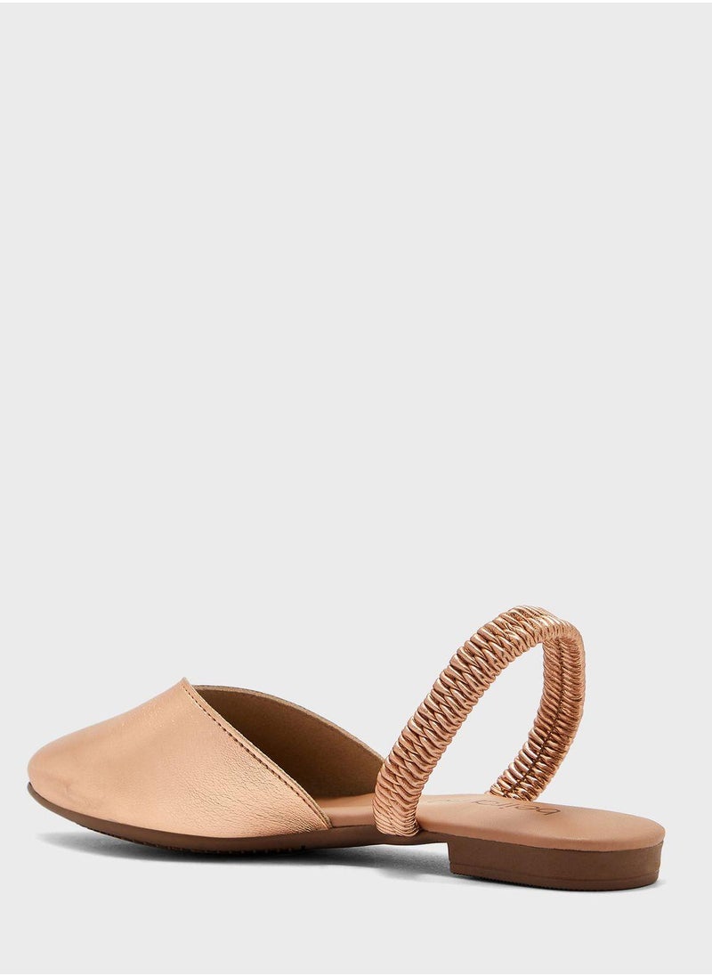 Beira Rio Ankle Strap Low Heel Pumps | Made in Brazil  - Image 3