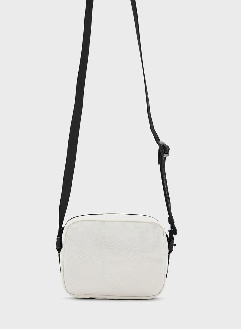 TOMMY JEANS Essential Daily Crossbody Bag