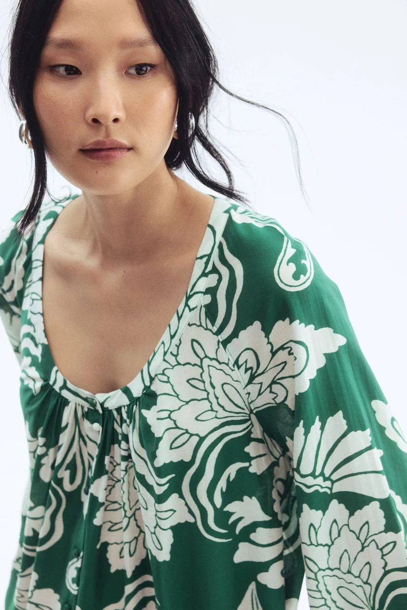 اتش اند ام فستان تونيك بأزرار أمامية