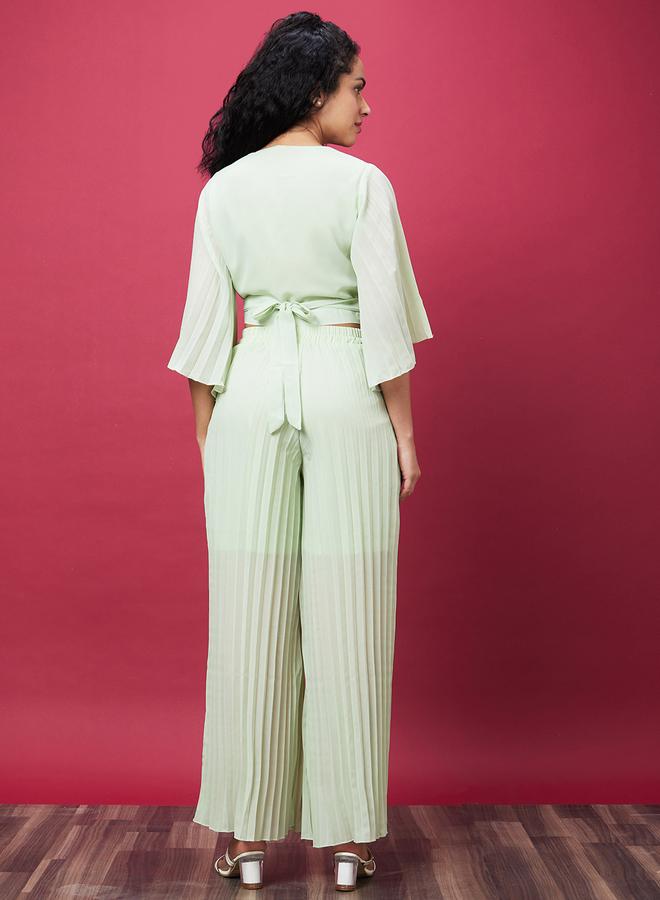 Globus Solid V-Neck Crop Top and Pleated Pants Co-Ords - Image 3