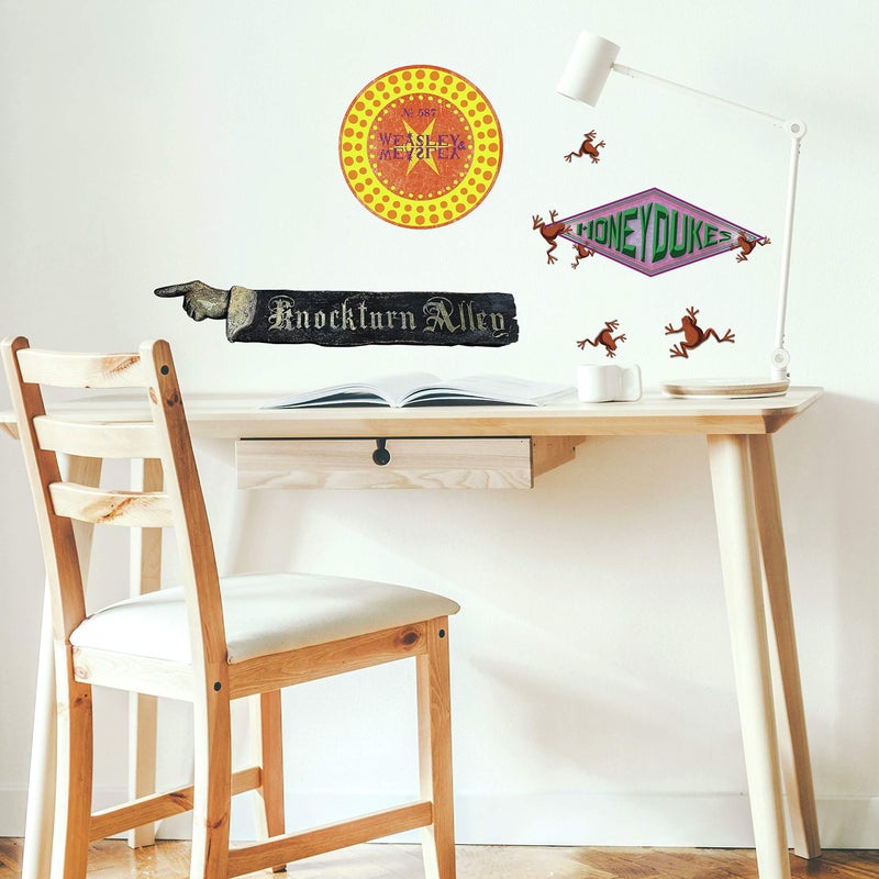 RoomMates RMK3778SCS Harry Potter Signs Peel and Stick Wall Decals