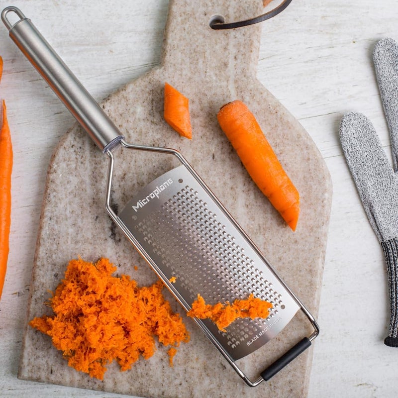 Microplane Professional Series Kitchen Grater new Fine for Hard Cheese, Citrus Fruits, Garlic, Chili, Cinnamon and Nutmeg with Stainless Steel Blades - Made in USA - Image 1