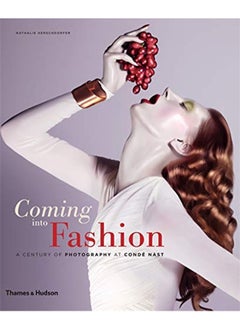 Coming into Fashion: A Century of Photography at Condé Nast 