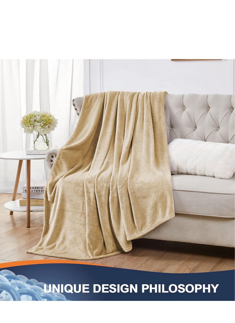 Flannel and Microfiber Sofa Blanket Luxury Two-Piece Size Blanket Lightweight and Comfortable for Bed and Sofa Super Soft Solid Color