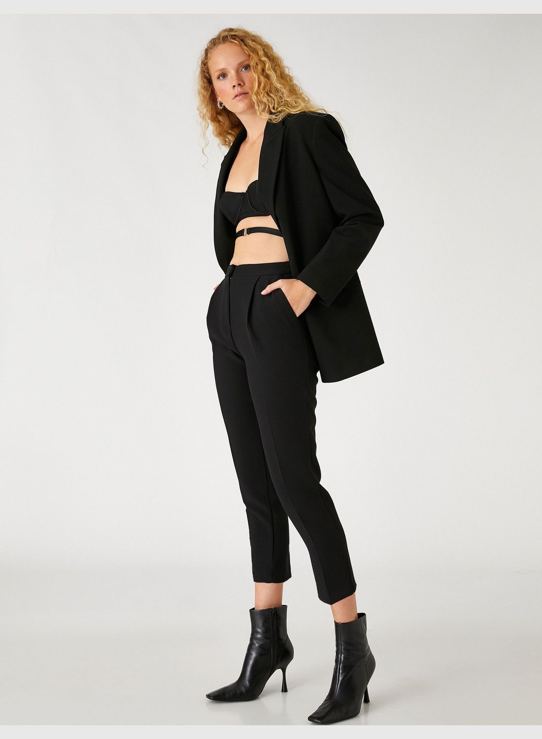 buy-koton-pleated-slim-fit-trousers