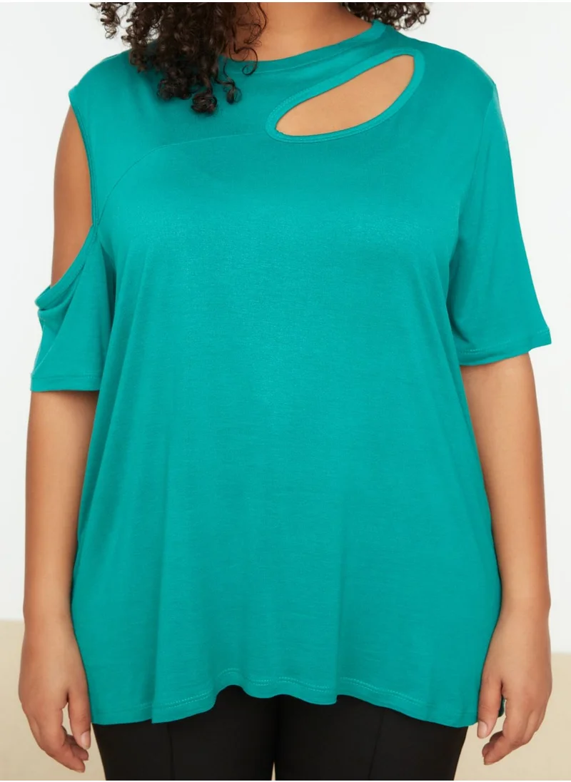 Trendyol Curve Cut Out Detail Knitted Top