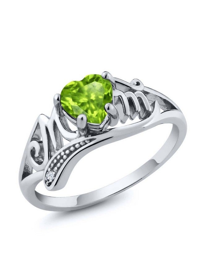 GEM STONE KING خاتم عيد الأم على شكل قلب من الفضة الإسترلينية 925 مع حجر بيريودوت الأخضر (0.52 قيراط وزن إجمالي) (المقاس 5) - Image 1