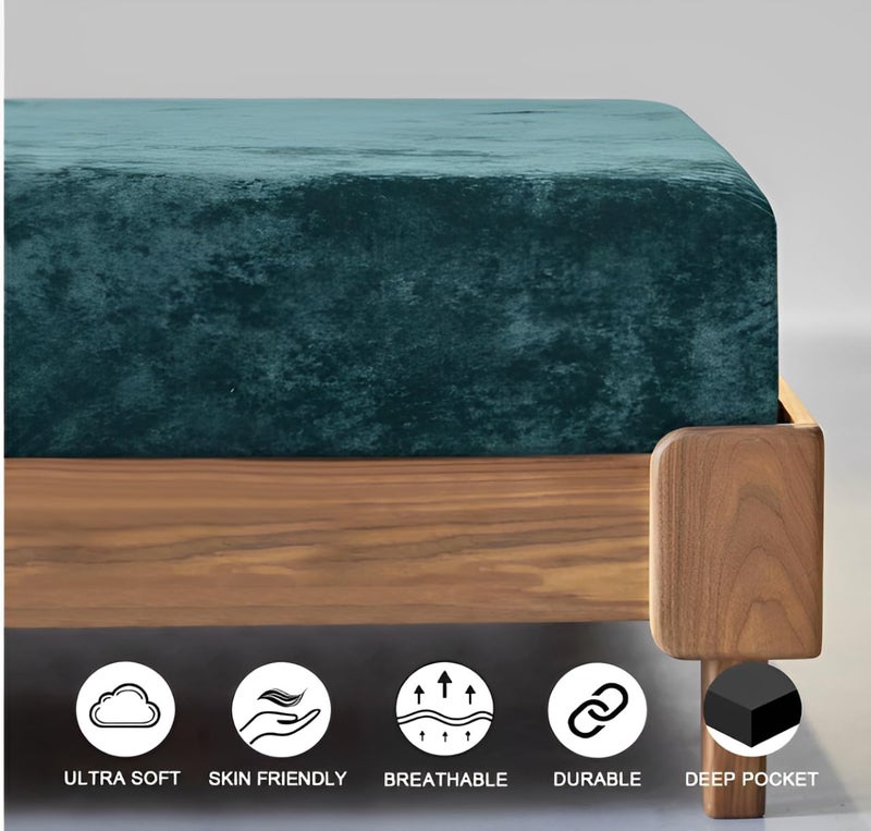 Premium Special for Winters Super Soft Woolen Fitted King Size Double bedsheet (90X100 inch) with 2 Pillow Covers (18X28 inch). (Green)  - Image 3