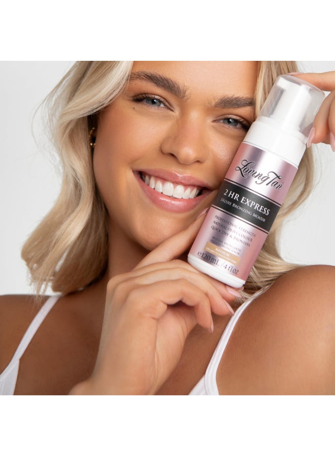 Loving Tan مووس التسمير الذاتي Loving Tan 2 HR Express متوسط خالي من الخطوط جودة احترافية 5 تطبيقات من التسمير الذاتي لكل زجاجة خالي من القسوة DHA مستخرج طبيعياً 4 FL Oz - Image 4