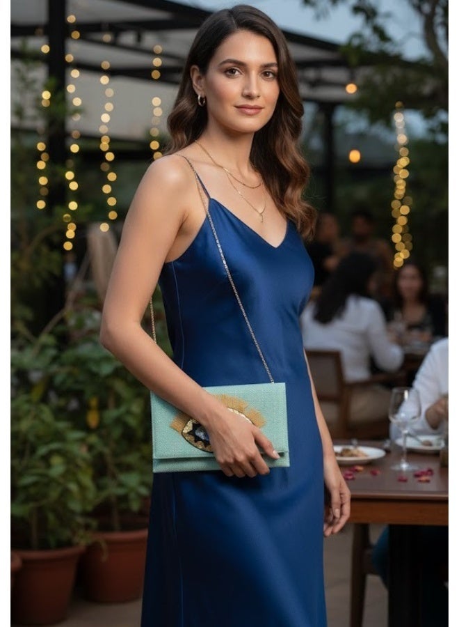 zoba Elegant women's wallet bag with a gold chain - can be worn crossbody or clutch - distinctive and luxurious eye design for outings and occasions (Mint Green) - Image 2