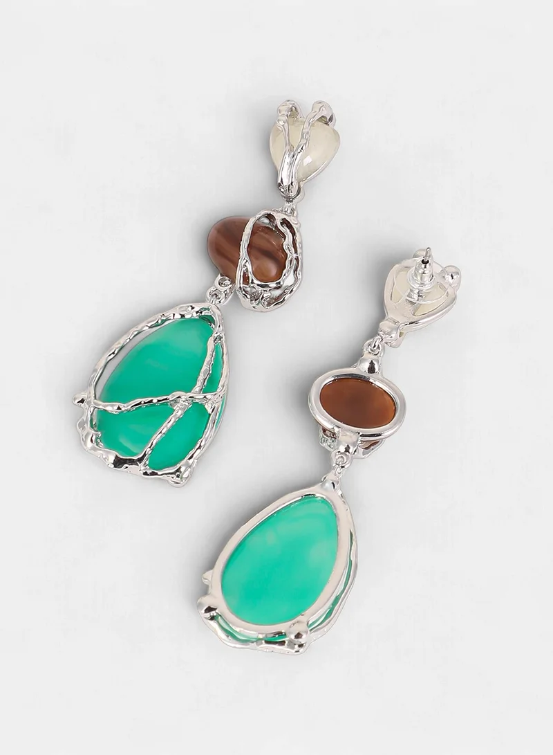 Sohi  Women The Veined-Teardrop Drop Earrings | Metallic Silver Colour | One-Size | Artificial Stone Alloy Material | Push Back Closure | Earrings For Casual & Evening Wear for Women | Best Price UAE
