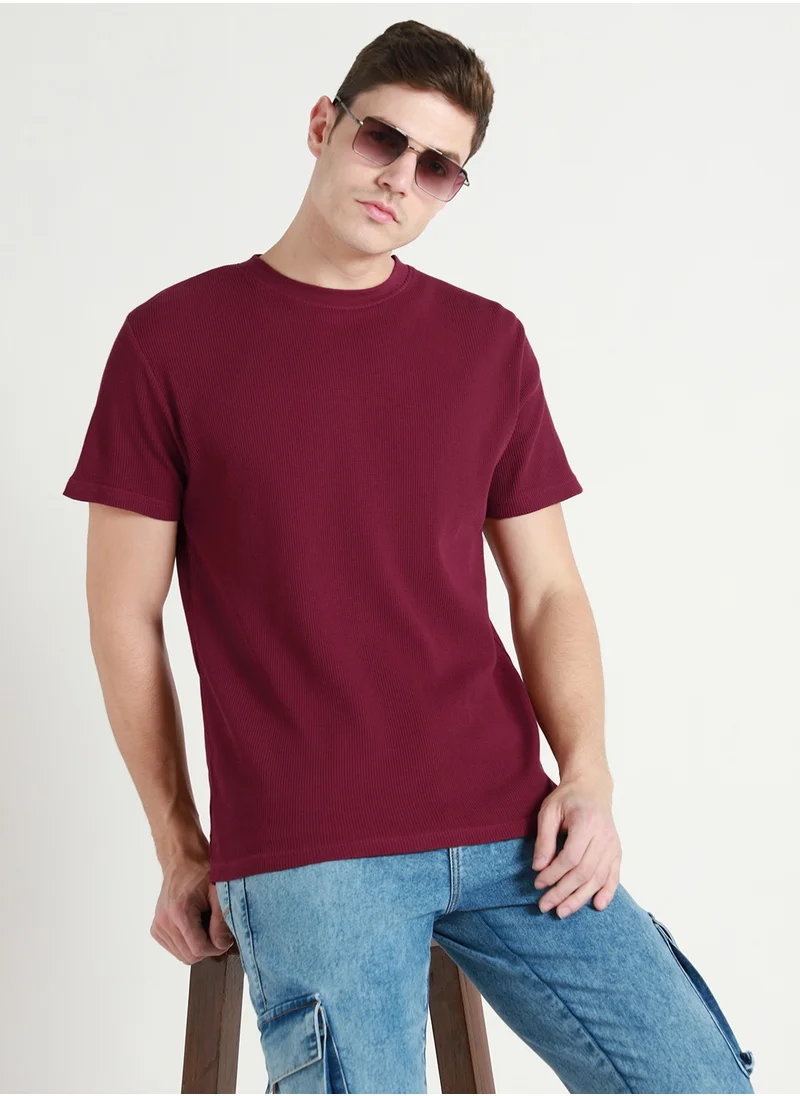 دينيس لينغو Maroon Crew Neck T-Shirt for Men - Relaxed Fit