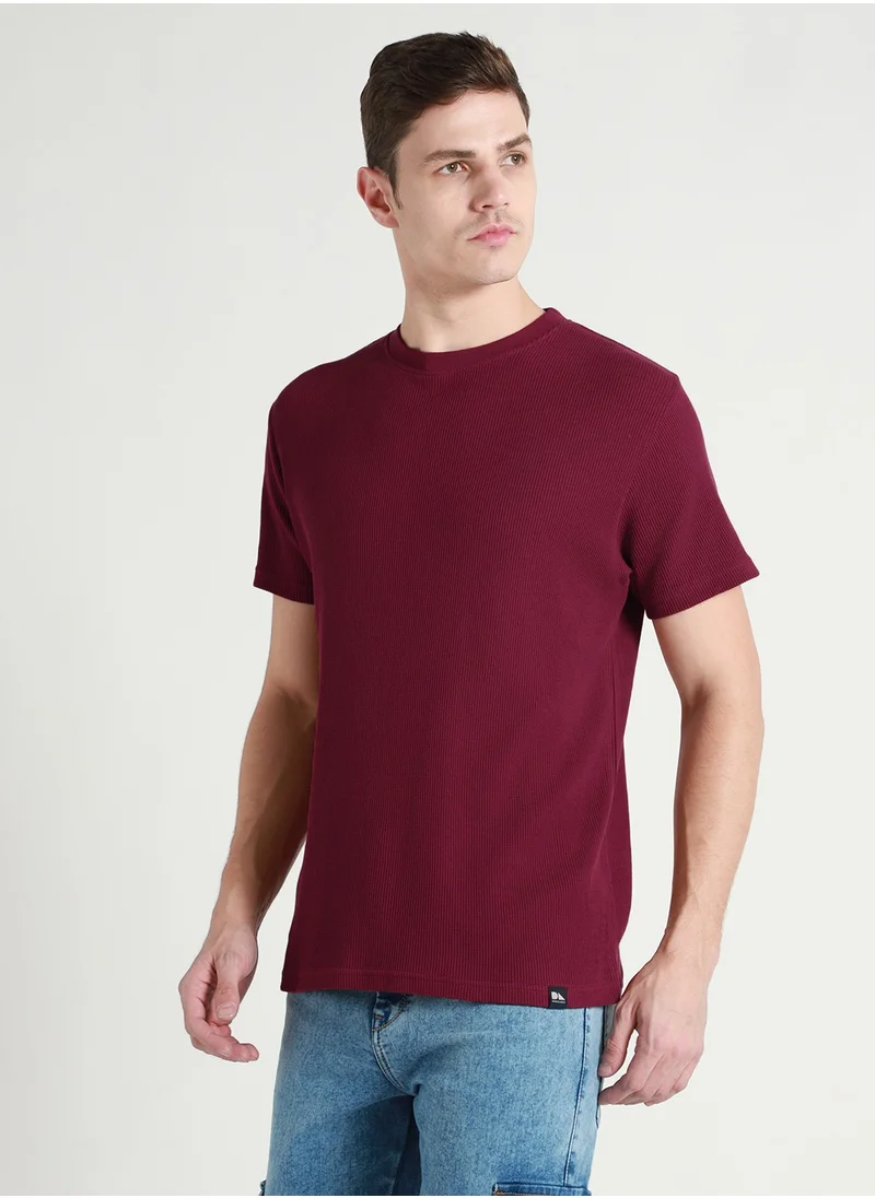 دينيس لينغو Maroon Crew Neck T-Shirt for Men - Relaxed Fit