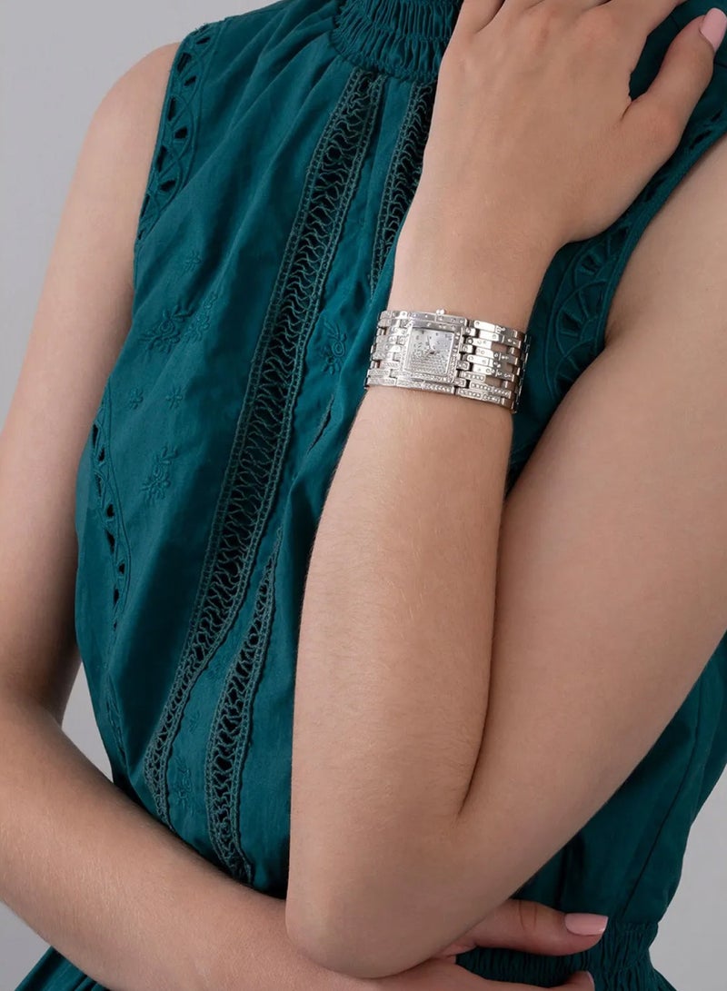 GUESS Women's Analog Quratz Silver Stainless Steel Watch GW0441L1 - Image 5