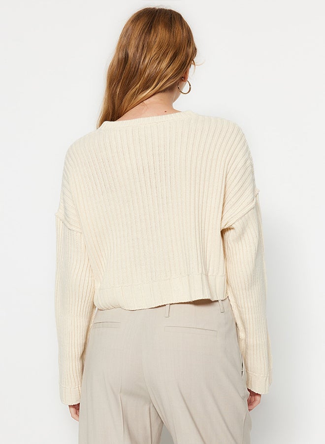 trendyol Ecru Super Crop Knitwear Sweater TWOAW24KZ00275 - Image 5