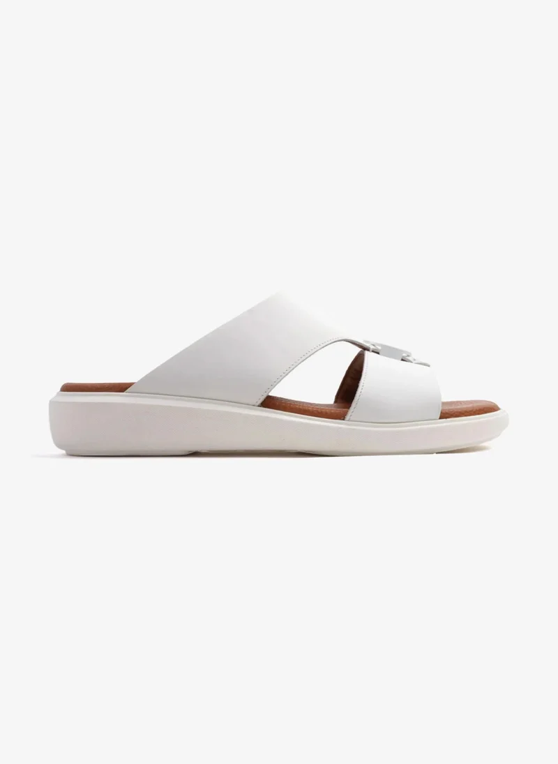 UOMO كافالير UOMO CAVALIER CLASSIC SANDALS BUCKLE STRAPS