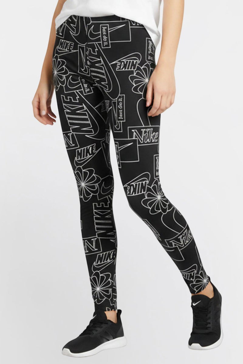 Nike ليجنز نسائية ضيقة مناسبة للهواء الطلق، سوداء - Image 1