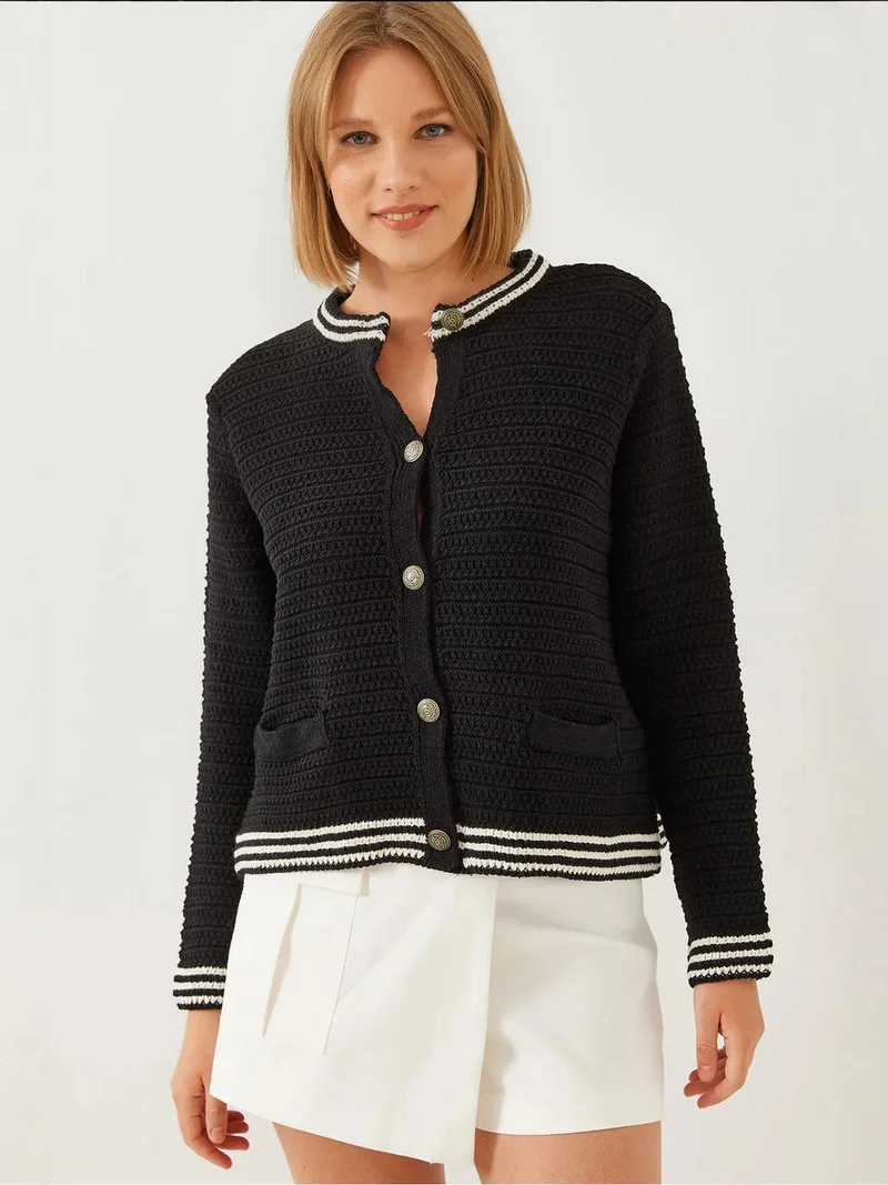 بيانكو لوتشي كارديجان محبوك بنقوش لوكسي بأزرار وجيوب