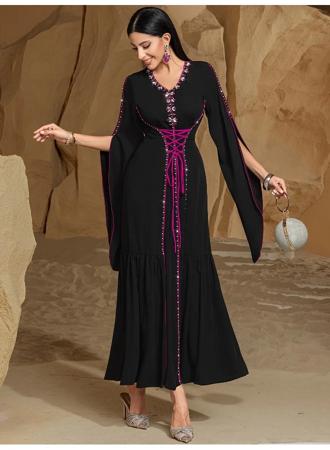 مدام يونيك عباءة نسائية عصرية مع تطريز للأزياء الإسلامية من دبي للتصدير إلى الشرق الأوسط