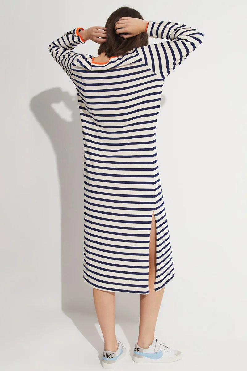 جون Striped Maxi Dress