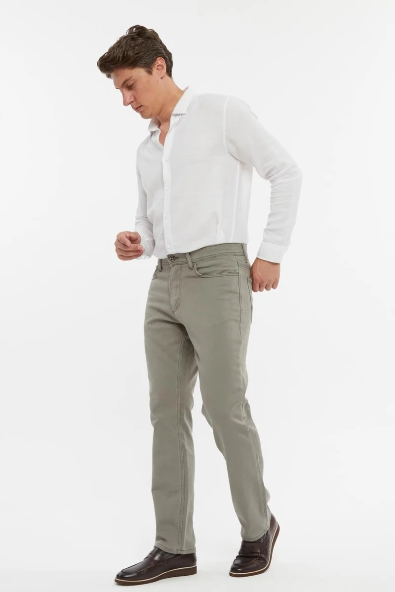 اكس سي اي دي واي Regular Fit High Waist Stretchy Woven Denim Jeans C356