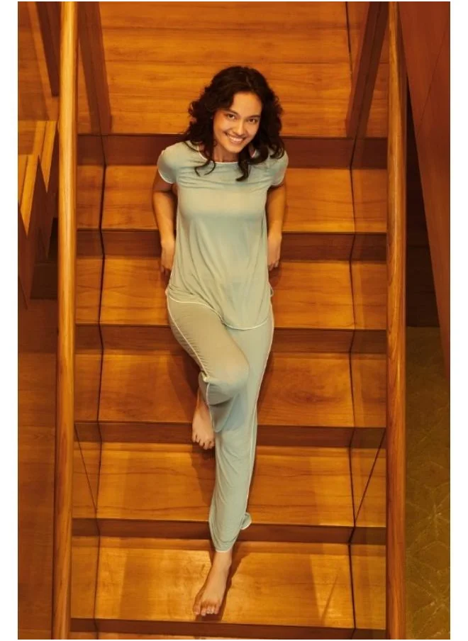 NeceSera Delicate Teal Piping Top