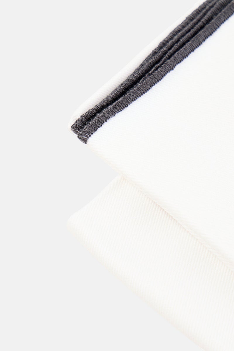 Catherine Malandrino 4 Pieces Solid Cotton Table Napkins, White - Image 3