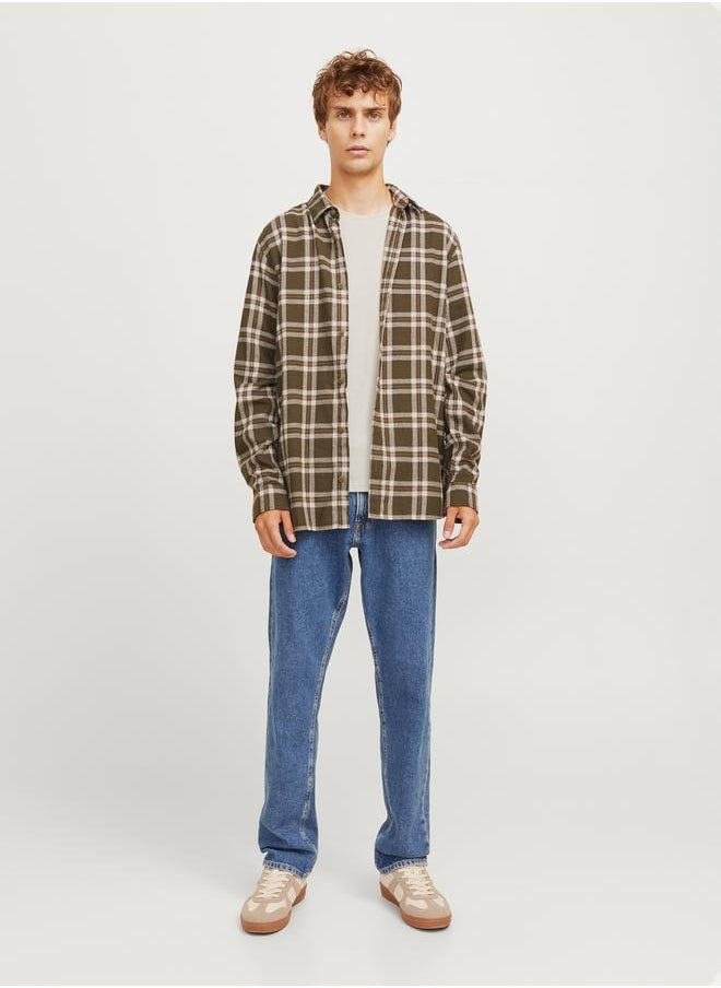 JJ Rebel by Jack & Jones Loo Detail Crew Neck T-Shirt  - Image 3