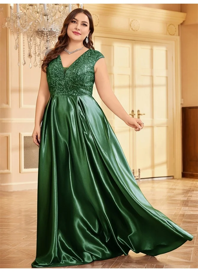 Madam Uniq Dark Green Plus Size Sleeveless V-Neck Embroidered Evening Gown