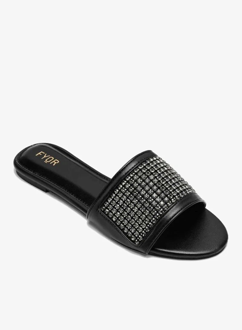 فايور شبشب مزين بالماس