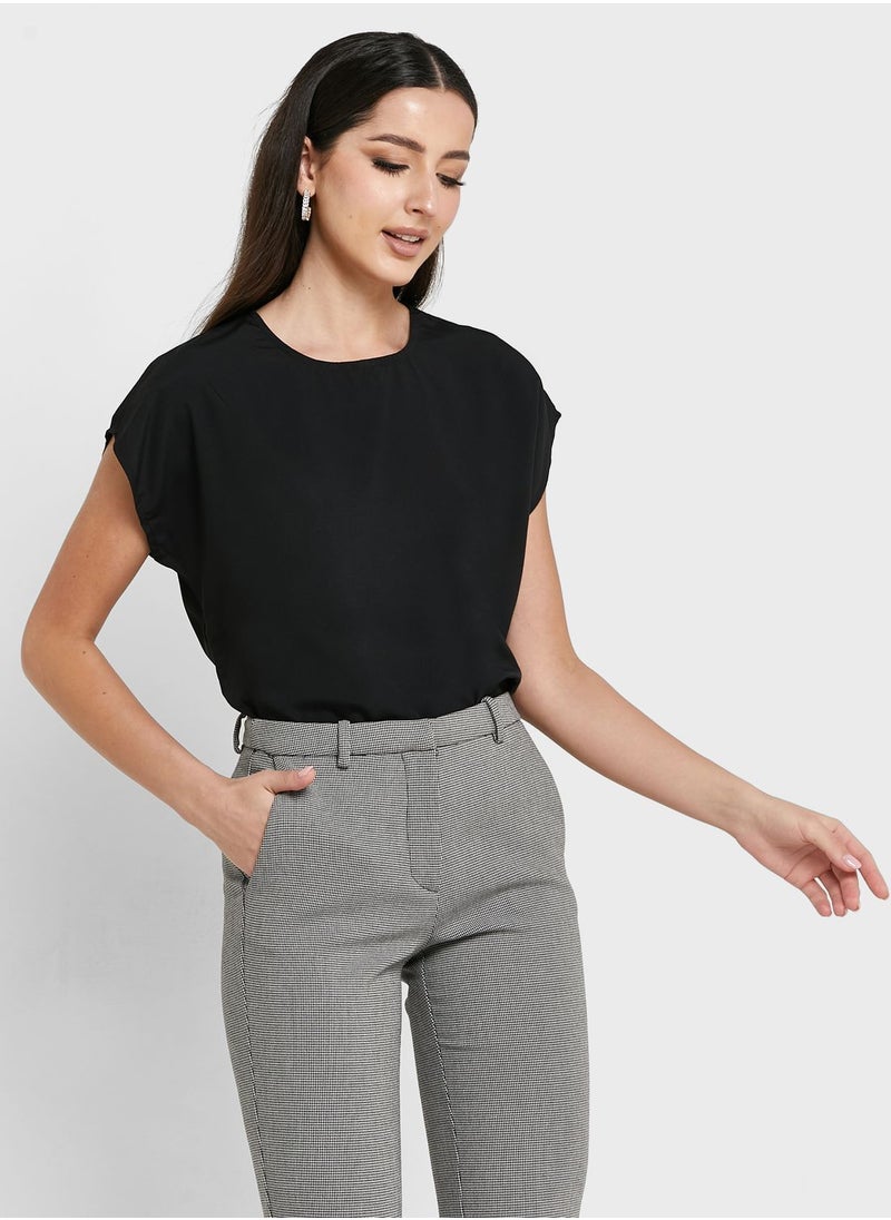 VERO MODA - Solid Crew Neck Top - Image 1