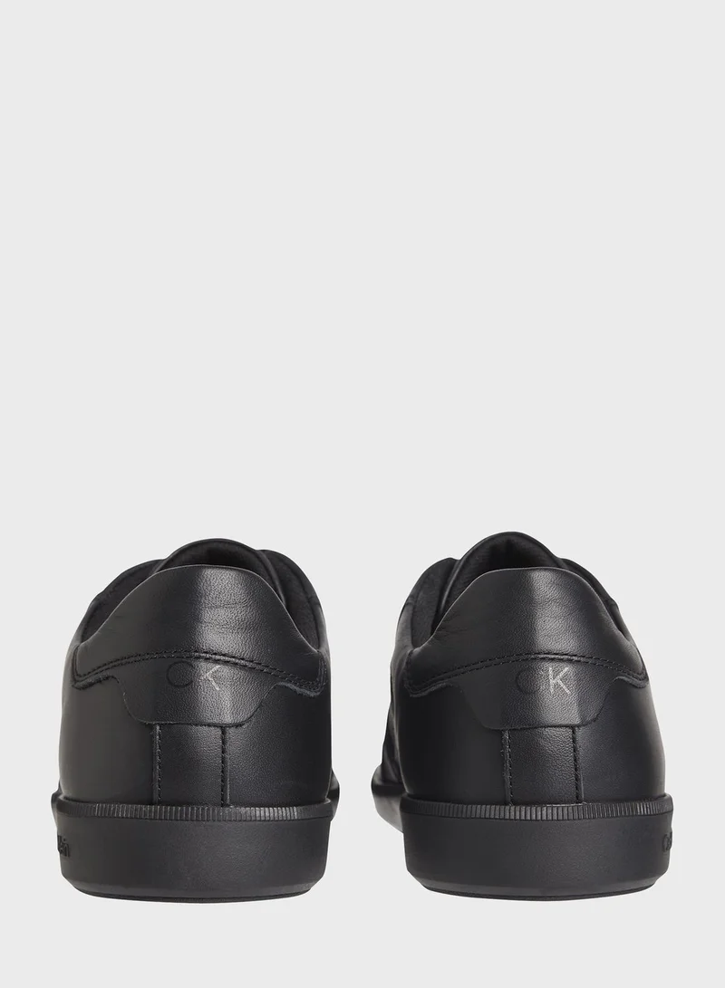 CALVIN KLEIN Low Top Lace Up Sneakers