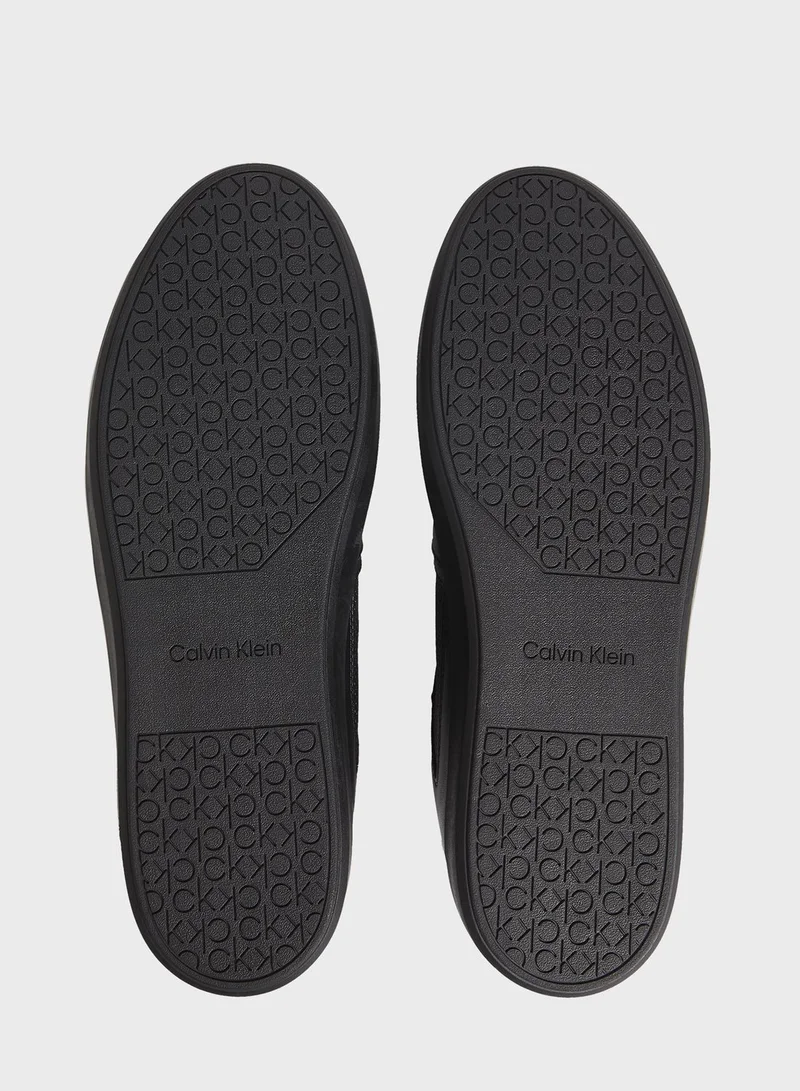 CALVIN KLEIN Low Top Lace Up Sneakers