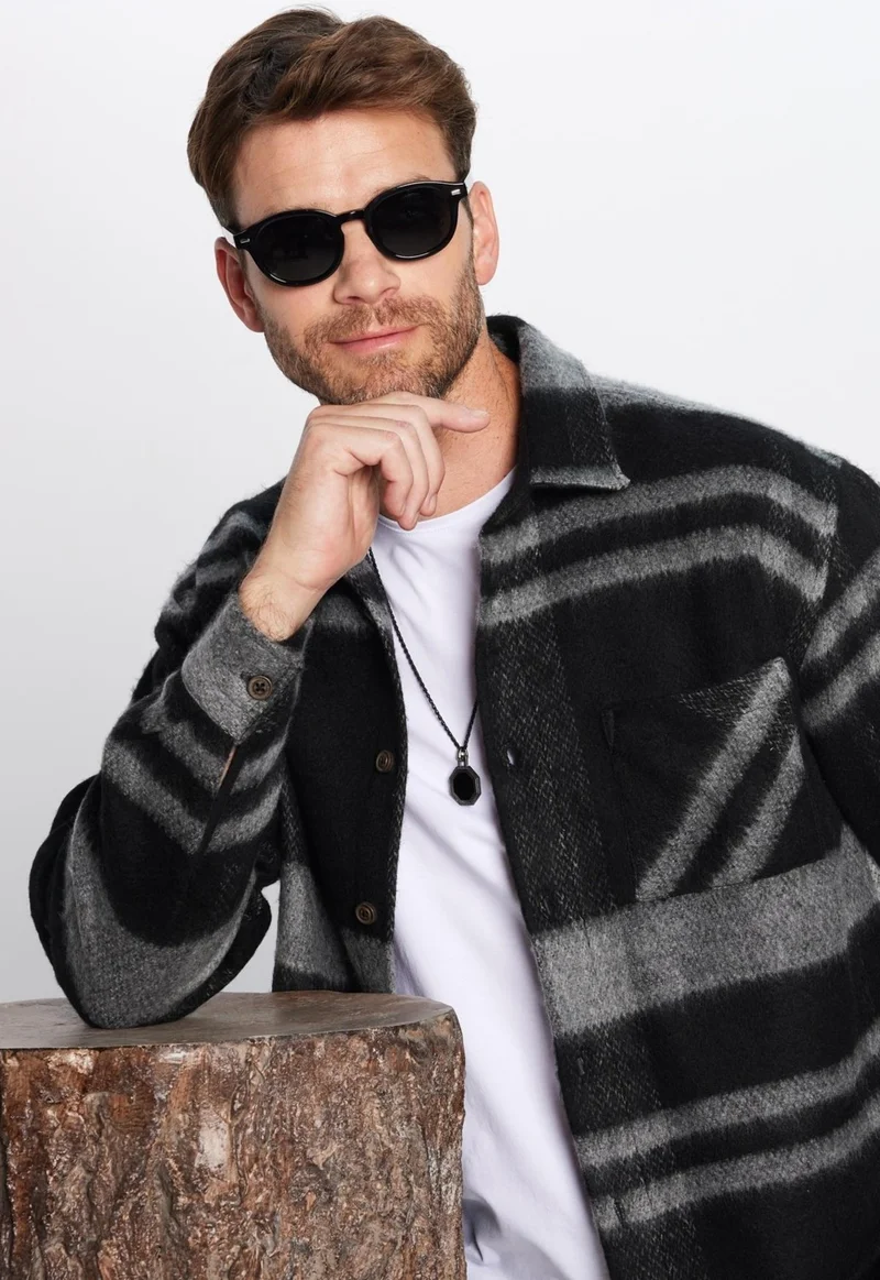 تودورس Men's Relax Fit Casual Cut Lumberjack Single Pocket Checkered Winter Raised Shirt