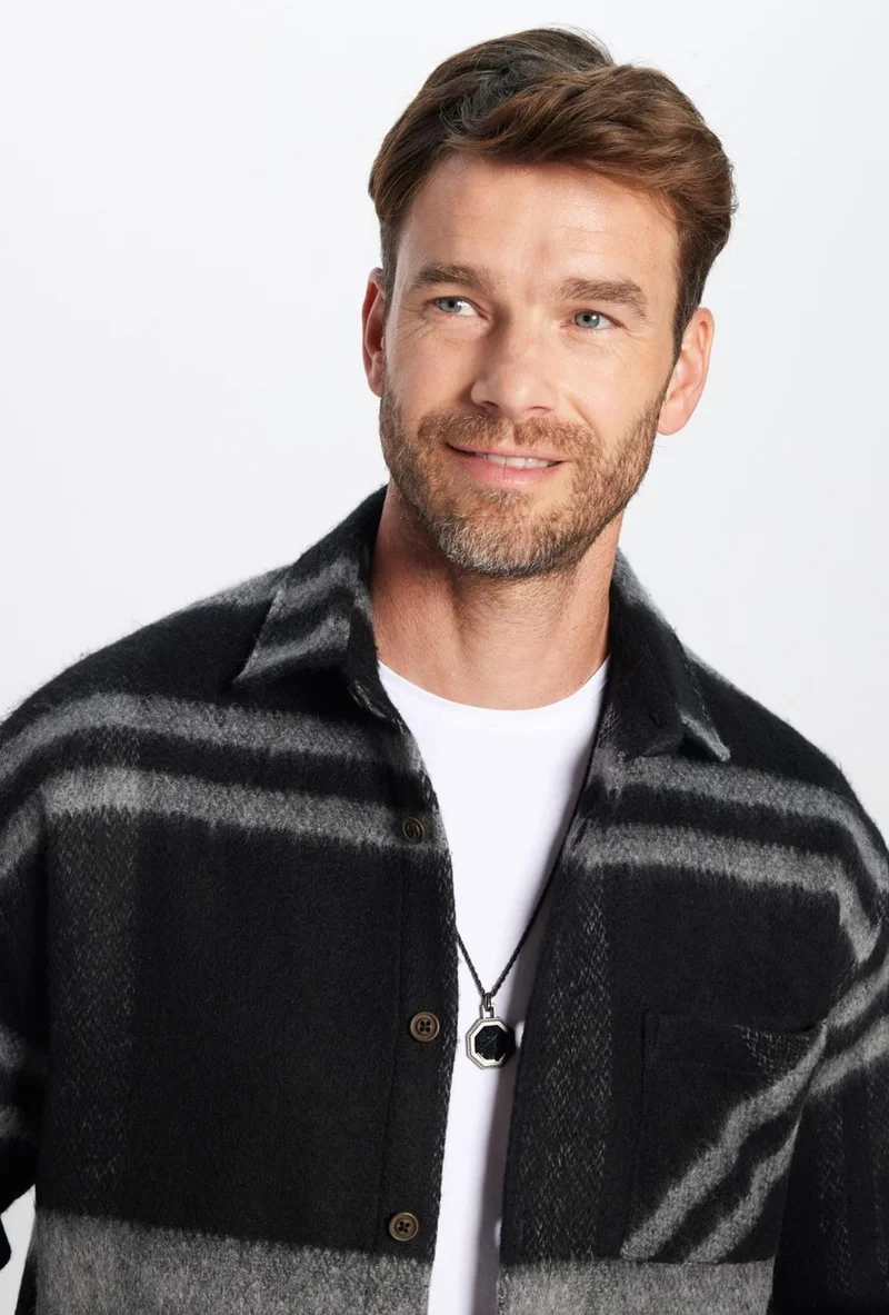 Tudors Men's Relax Fit Casual Cut Lumberjack Single Pocket Checkered Winter Raised Shirt