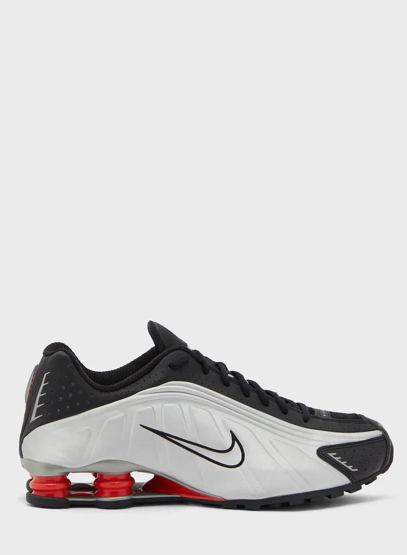 Nike Shox R4
