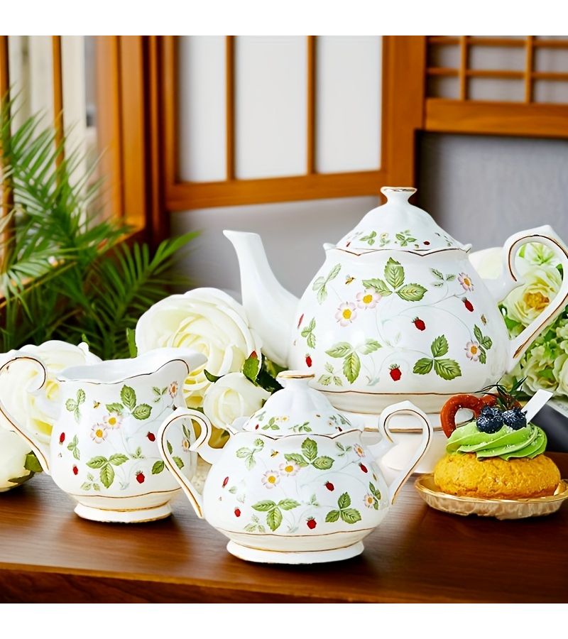 Wild Strawberry Ceramic Sugar Pot And Milk Jug Set For Tea Coffee Gift - Image 1