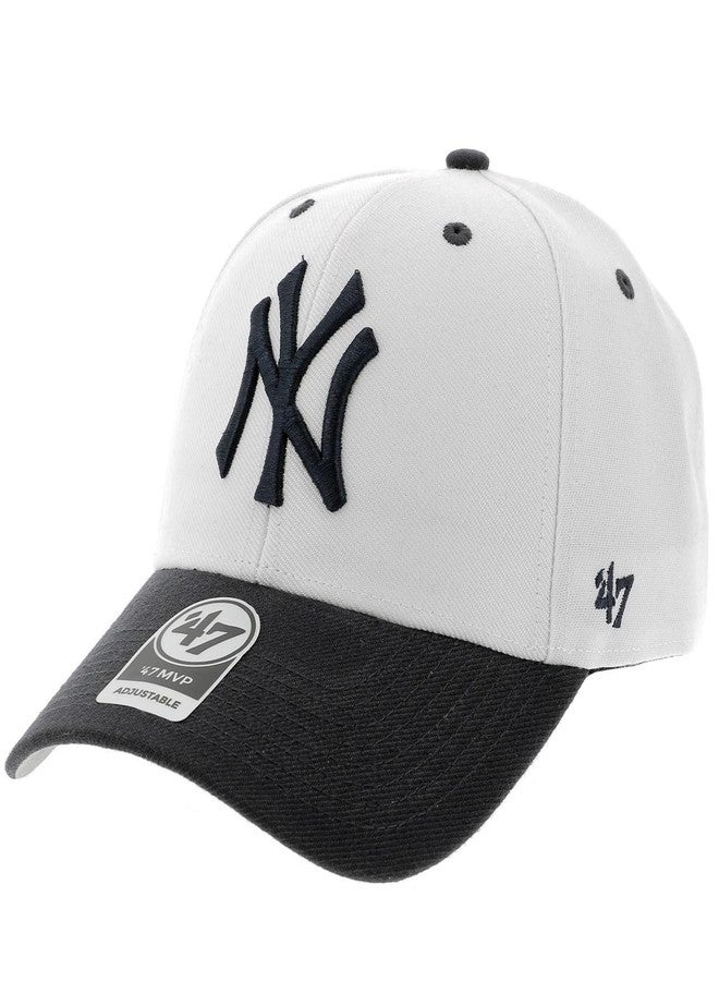 قبعة فريق نيويورك يانكيز من ماركة 47، إصدار MLB، حاصلة على جائزة أفضل لاعب - لونان أسود وأبيض - Image 1