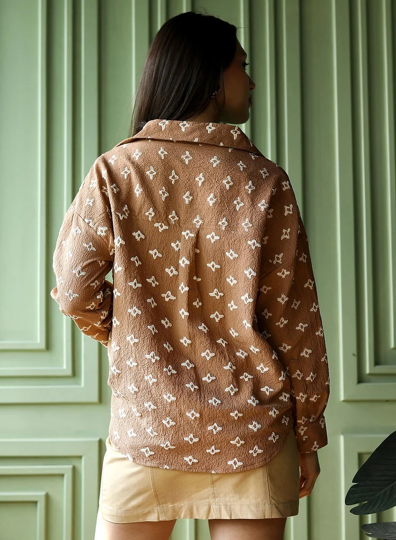 Pinacolada  Women's Camel Brown Floral-Tactile Oversized Shirt | نساء | أكمام طويلة | طبعة تجريدية | طوق منتشر | كاجوال كبير الحجم | قميص for Women | Best Price UAE
