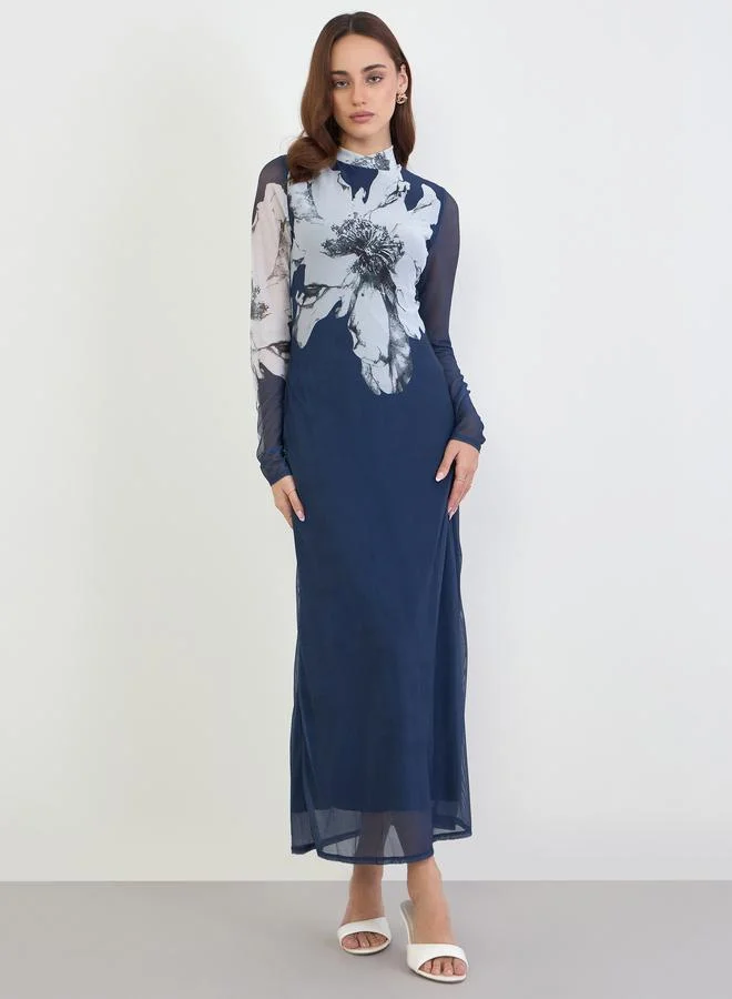 ستايلي فستان طويل بديكون بطبعة زهور وأكمام طويلة