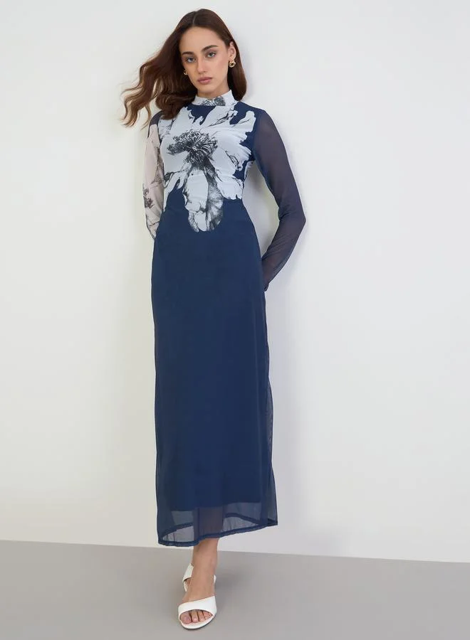 ستايلي فستان طويل بديكون بطبعة زهور وأكمام طويلة