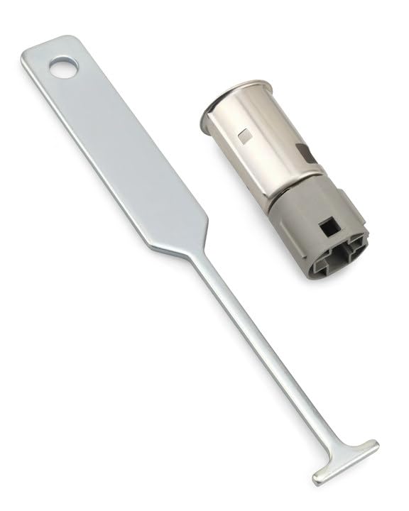 ford mondeo cigarette lighter fuse Fuse for 12V centre console is so misleading