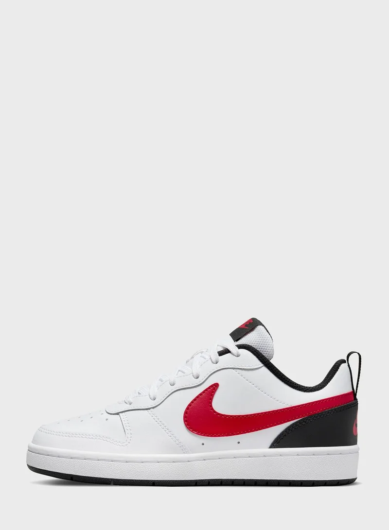 Nike Youth Court Borough Low 2