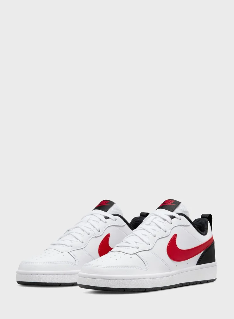 Nike Youth Court Borough Low 2