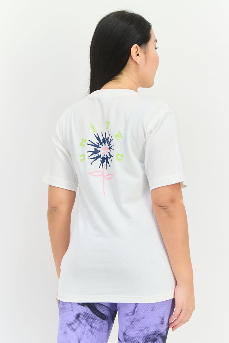 PUMA تي شيرت رياضي نسائي قصير الأكمام في الهواء الطلق، أبيض - Image 3